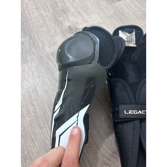 Bauer Ice Hockey Shin Pads For Youth Sportwear Size Large Black - Picture 6 of 8